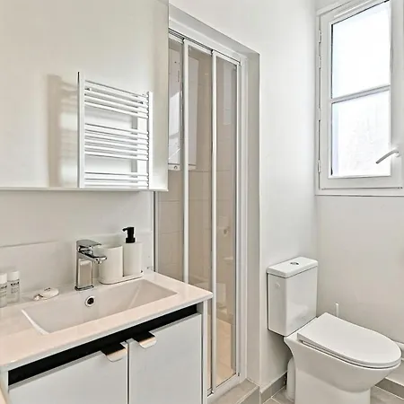 Appartement Convenient Near Gare De Lyon Parijs