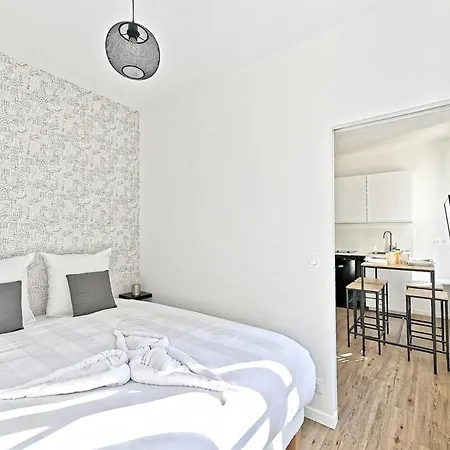 Convenient Near Gare De Lyon Parijs