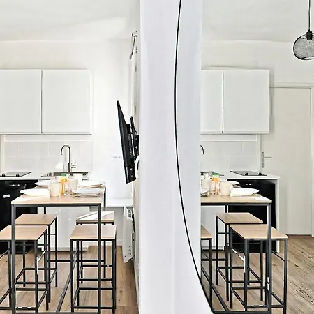 Convenient Near Gare De Lyon *