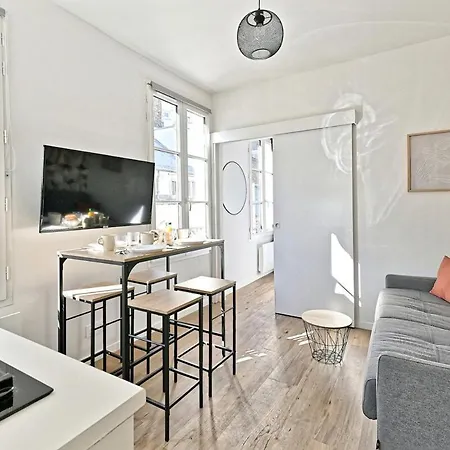 Convenient Near Gare De Lyon *